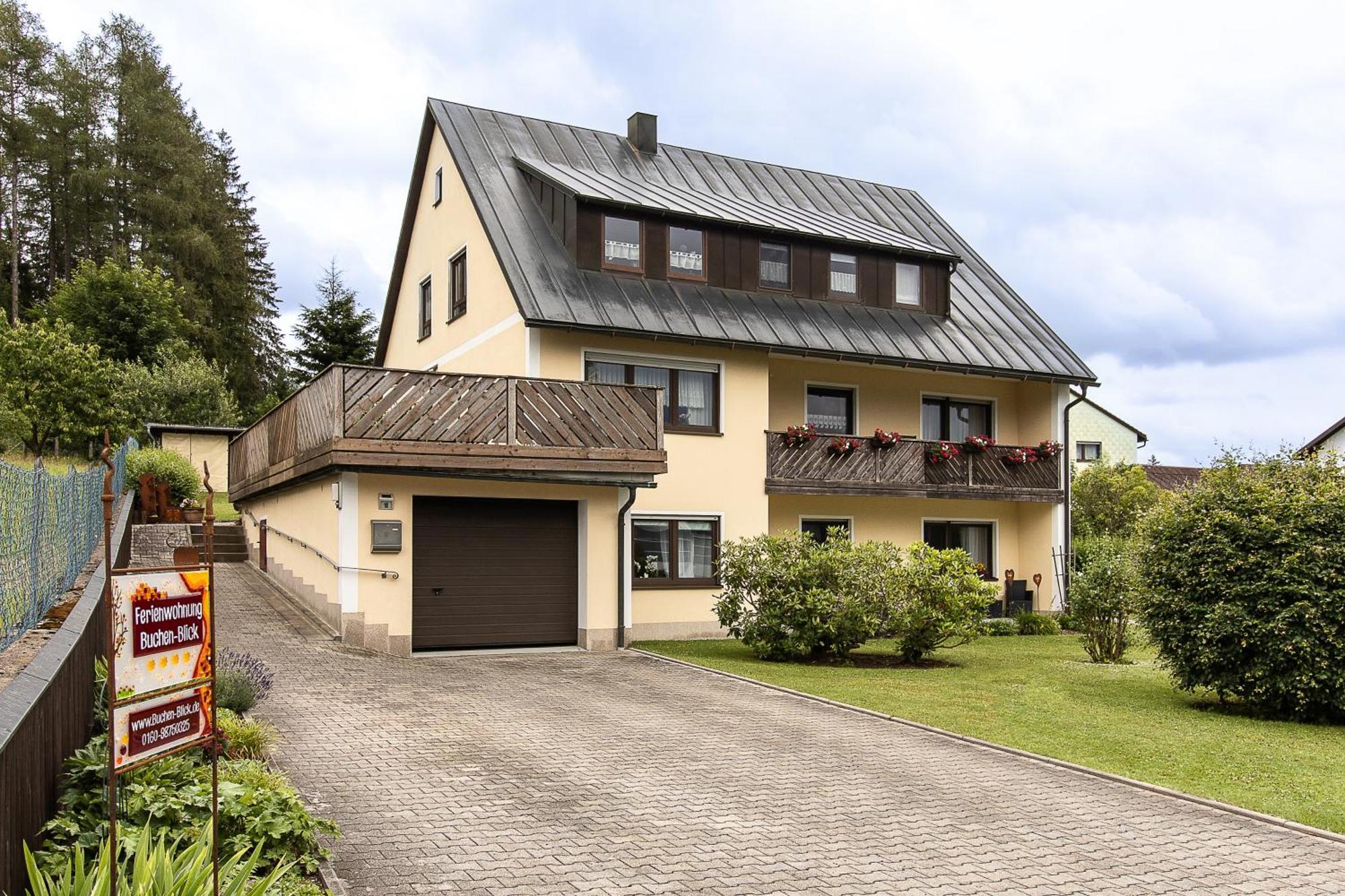 Buchen Blick - Ruhige Moderne 82qm. Fichtelberg
