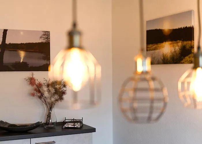 Buchen Blick - Ruhige Moderne Ferienwohnung 82Qm.