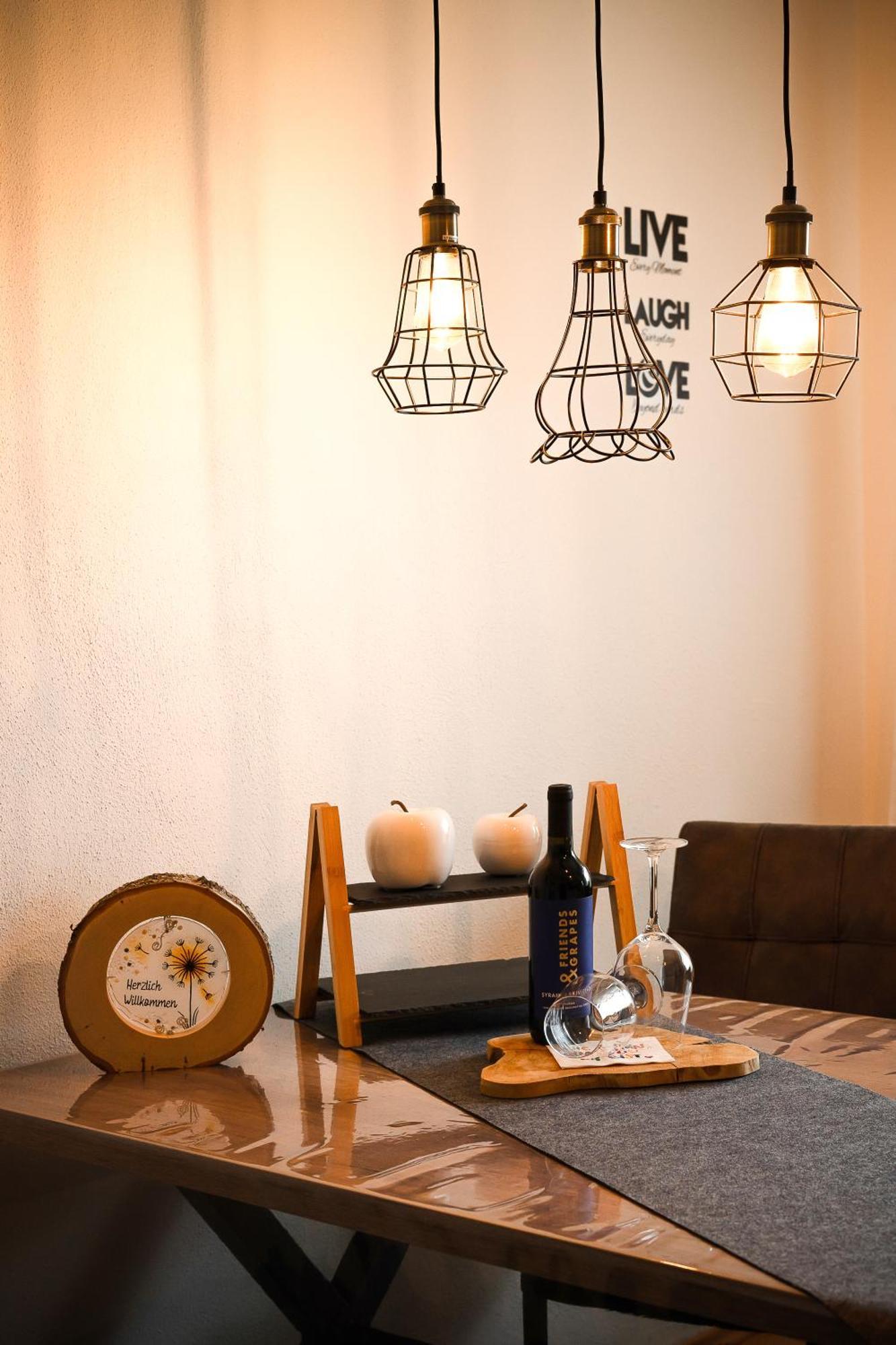 Buchen Blick - Ruhige Moderne 82qm. Apartment *